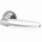 Ручка дверная межкомнатная Armadillo Urban ARC URB2 CP/CP/White-14 хром/белый